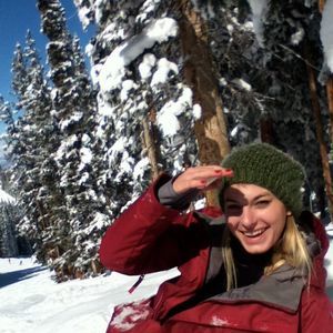 Meet your Posher, Alisa